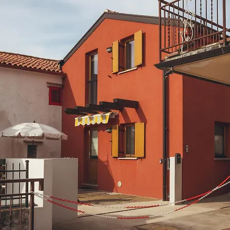 10min Dal Centro Privata Con Jacuzzi Βίλα