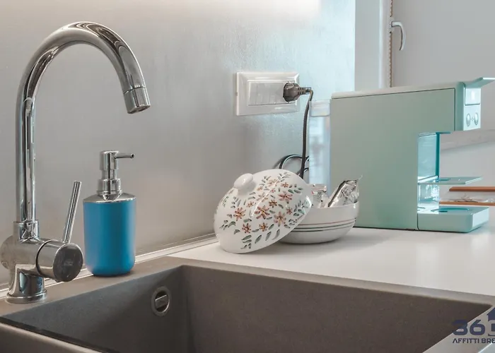 Βίλα 10min Dal Centro Privata Con Jacuzzi Τεργέστη