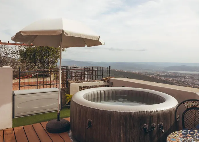 10min Dal Centro Privata Con Jacuzzi Villa Trieste